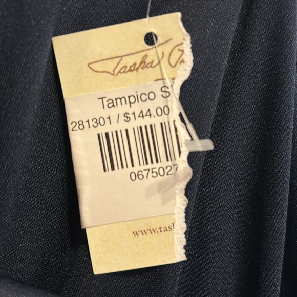 NWT Tasha Polizzi maxi skirt size is missing looks like a large - Picture 6 of 6